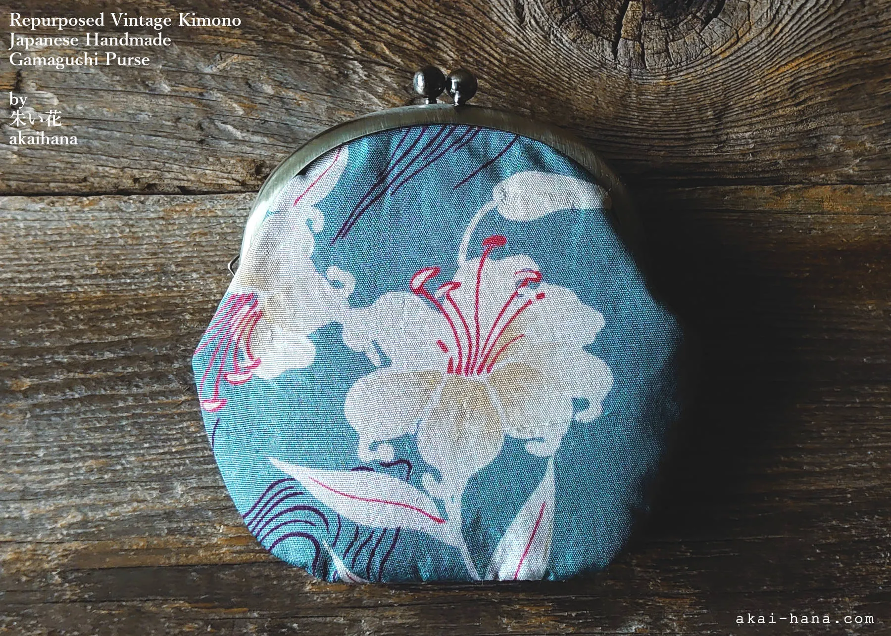 :: Clearance :: Repurposed Vintage Kimono Gamaguchi, Japanese Handmade Frame Purse ⦿gpjf0002