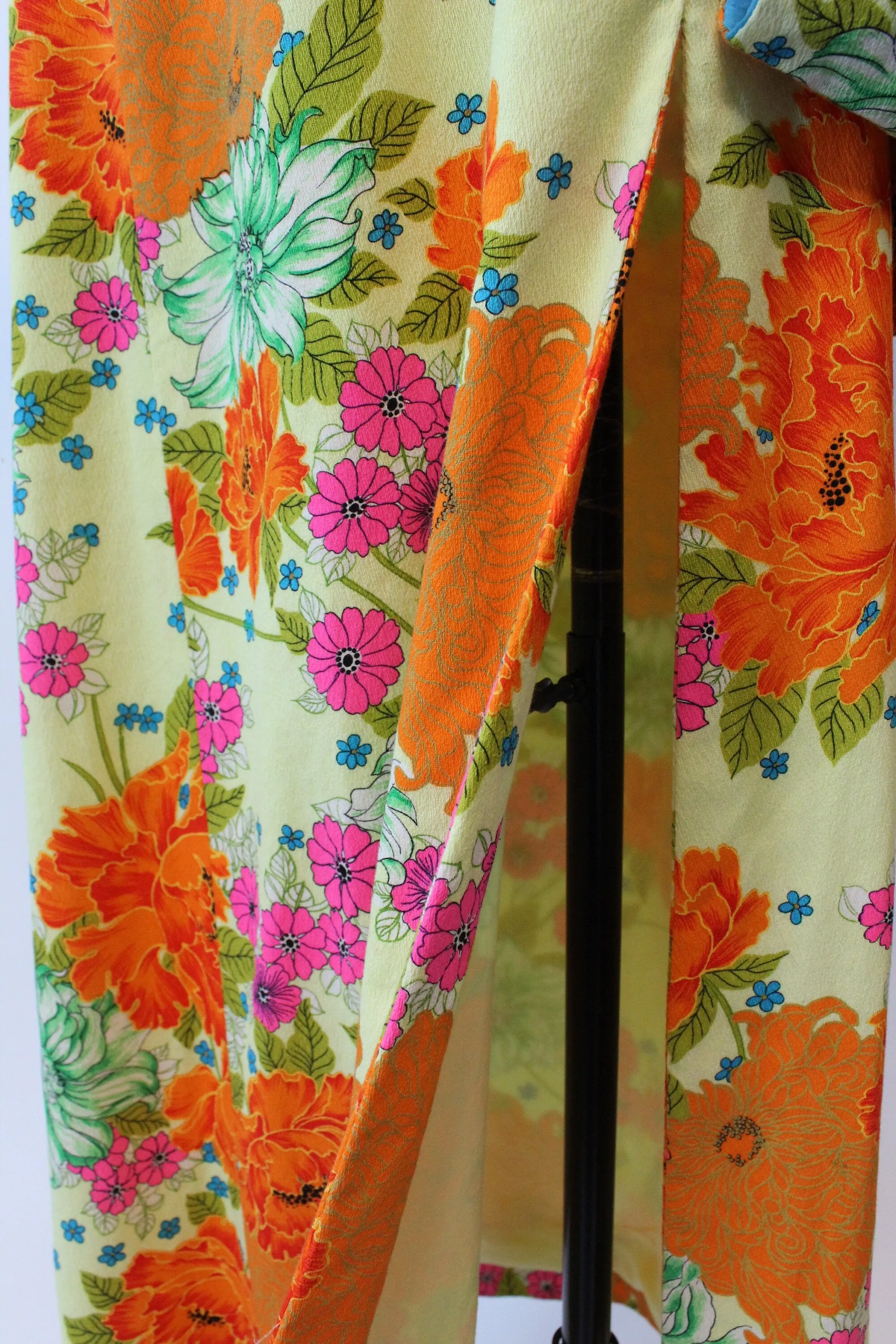 1960s TINA LESER hawaiian KIMONO sleeve dress xs | new spring summer