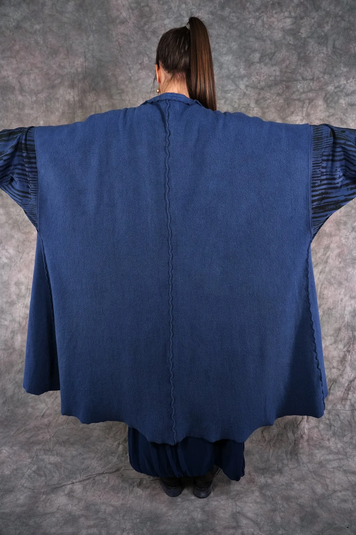 5295 Sherpa Kimono Vintage Indigo-P