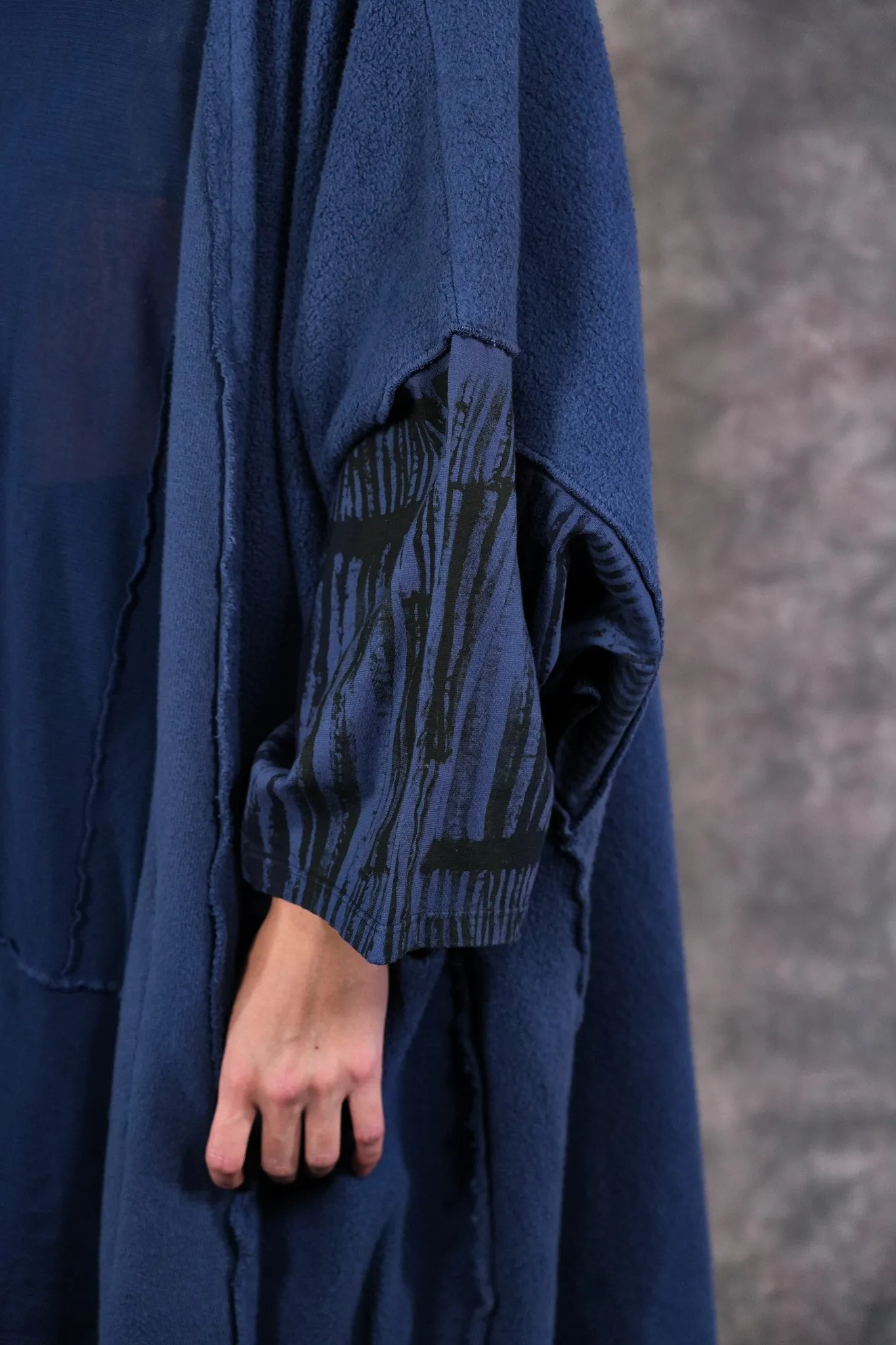 5295 Sherpa Kimono Vintage Indigo-P