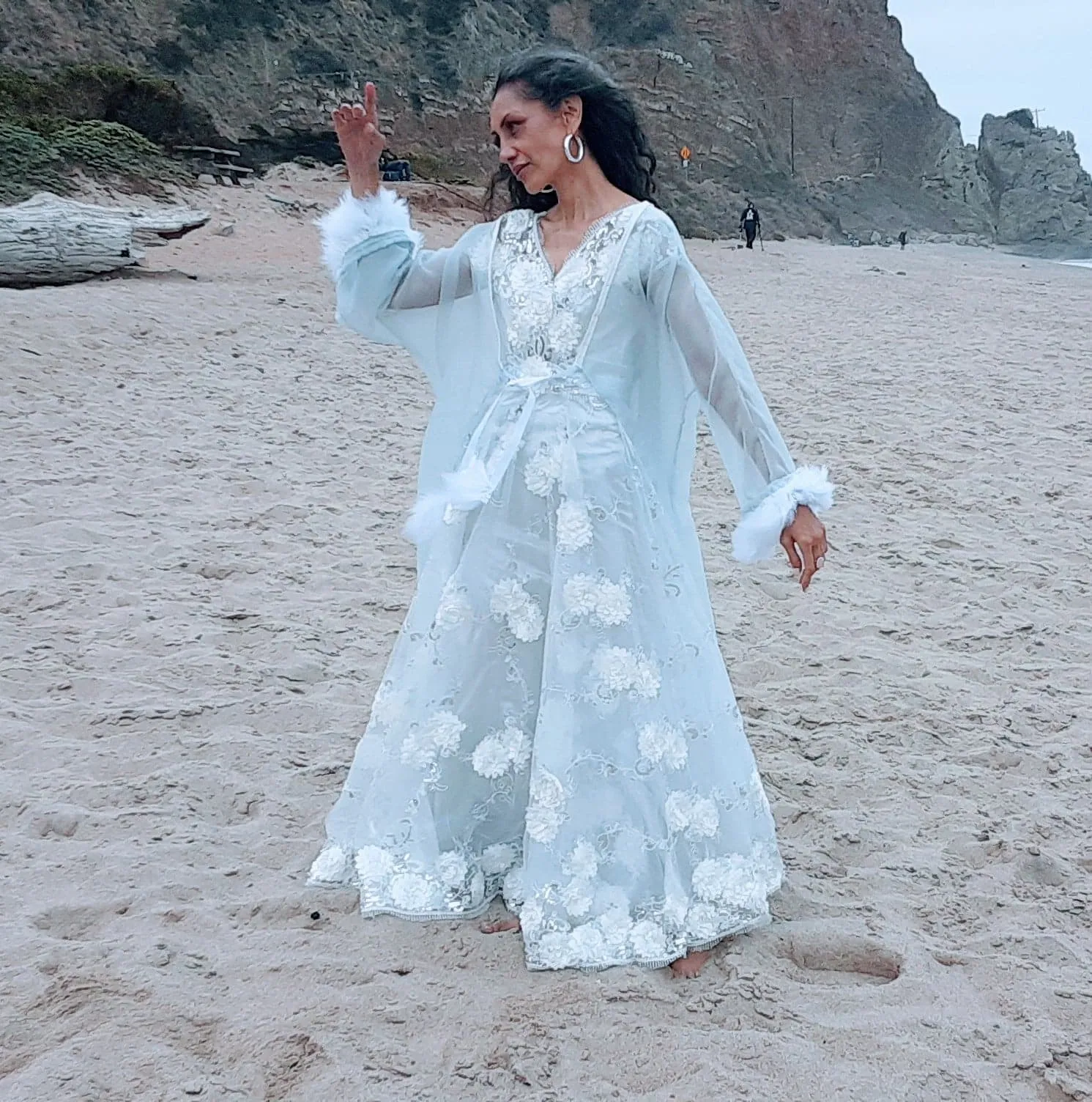 A breath of chiffon Overcoat with Oysterfeather