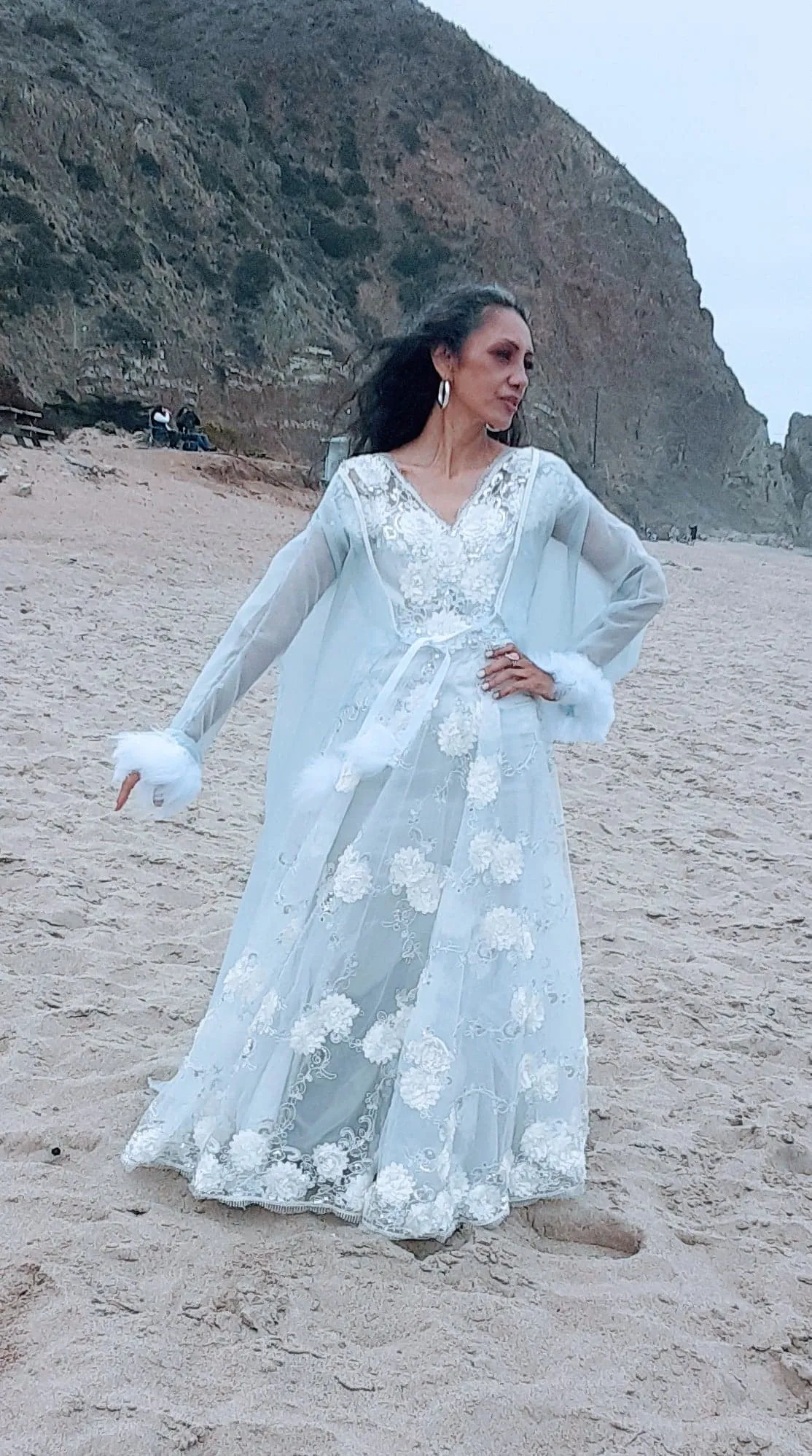 A breath of chiffon Overcoat with Oysterfeather