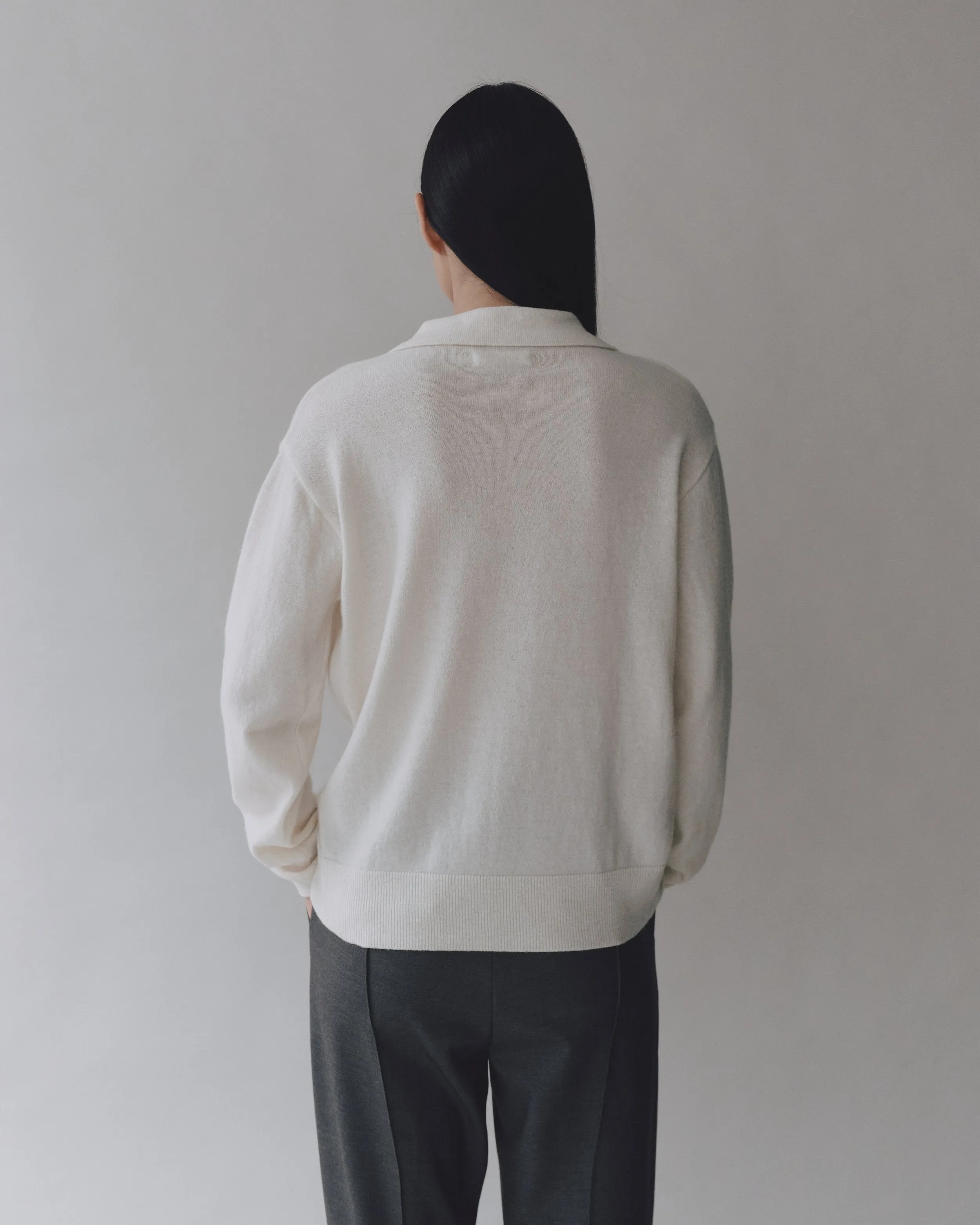 CASHMERE BLEND POLO SWEATER