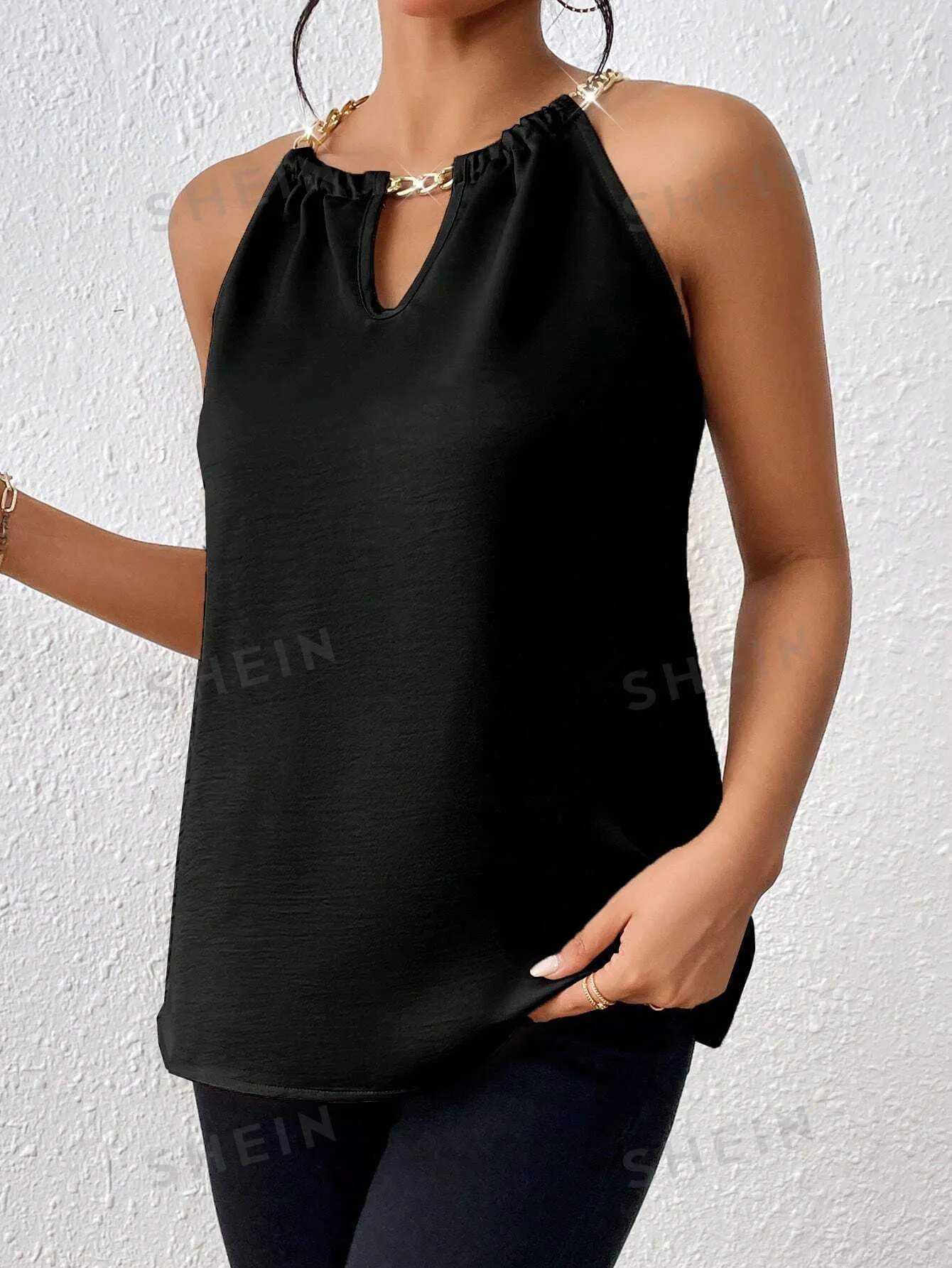 Chain Detail Keyhole Neckline Halter Neck Blouse