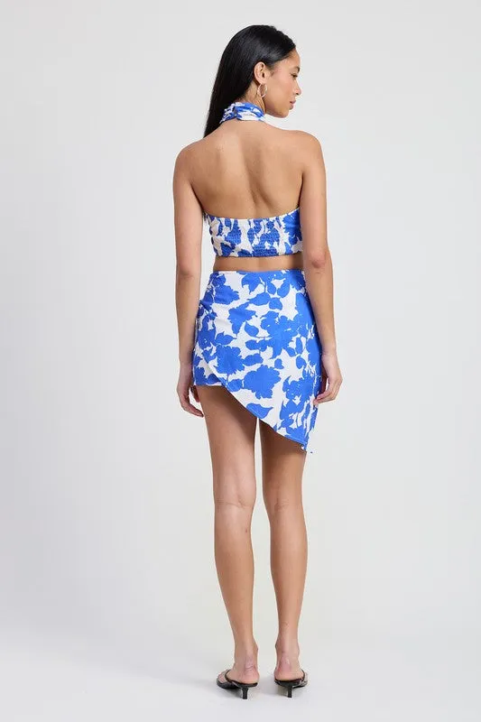 CROPPED FLORAL HALTER NECK TOP