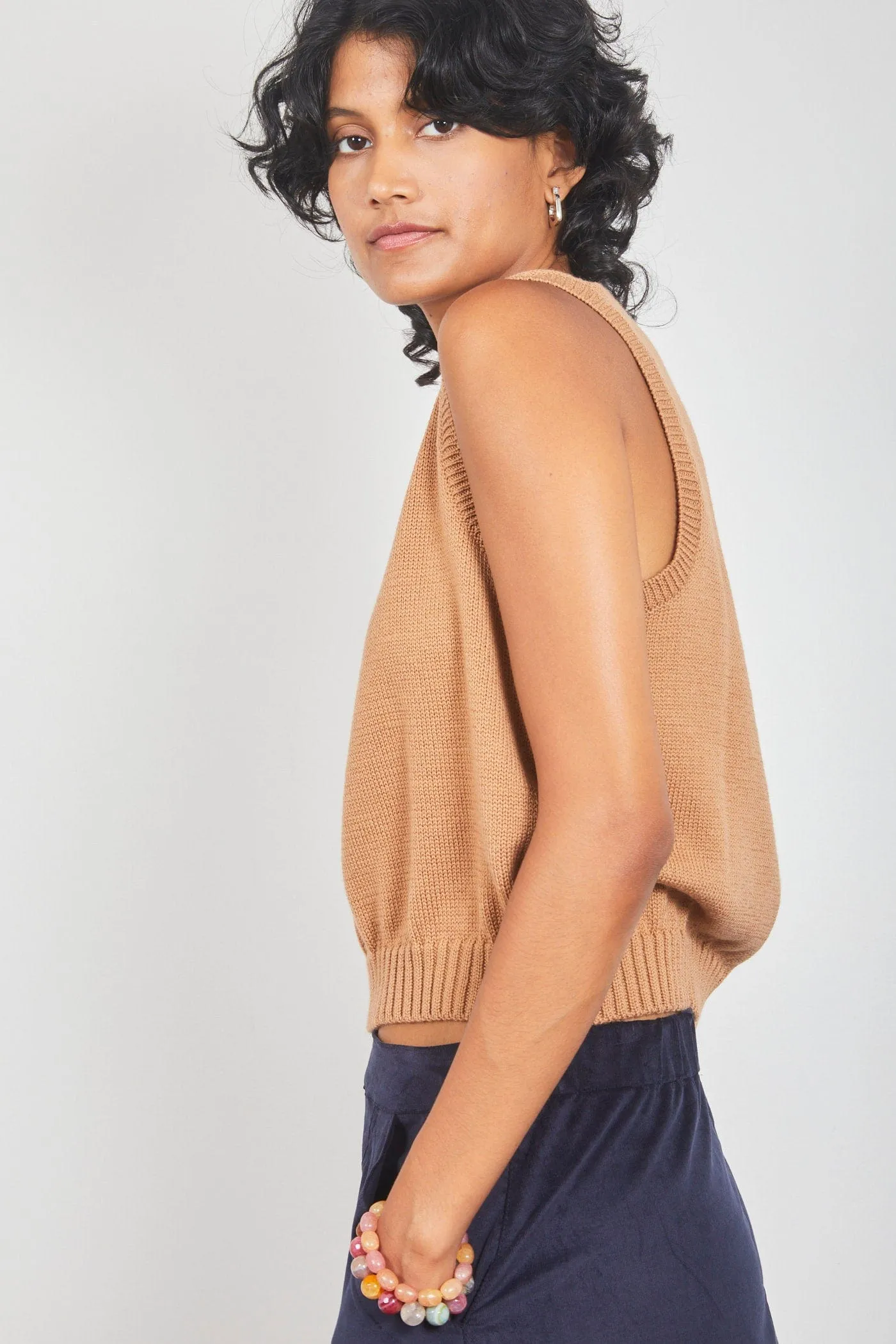 Dalston Valentina Vest Tan Merino