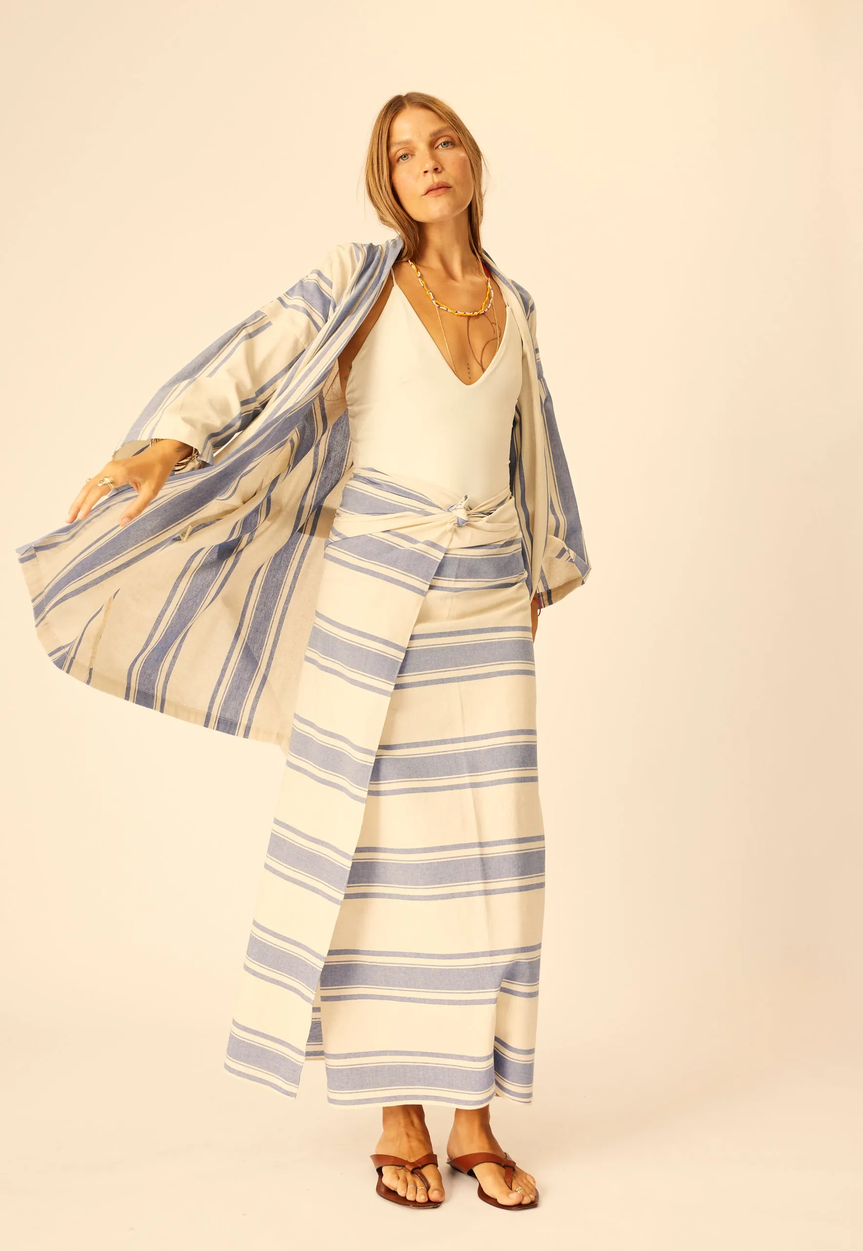 DIANE SHORT ROBE