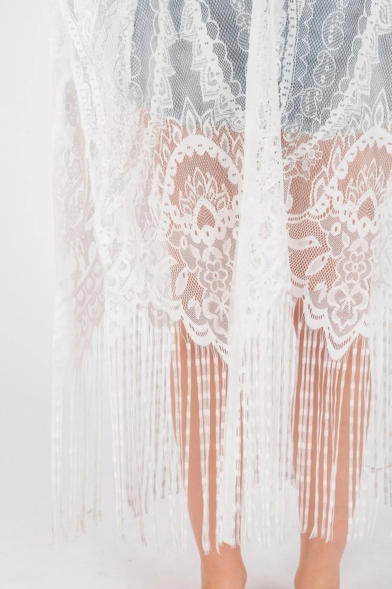 Elegant Lace Fringe Cover Up Kimono