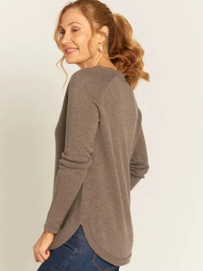 Goondiwindi - Merino Raglan Jumper
