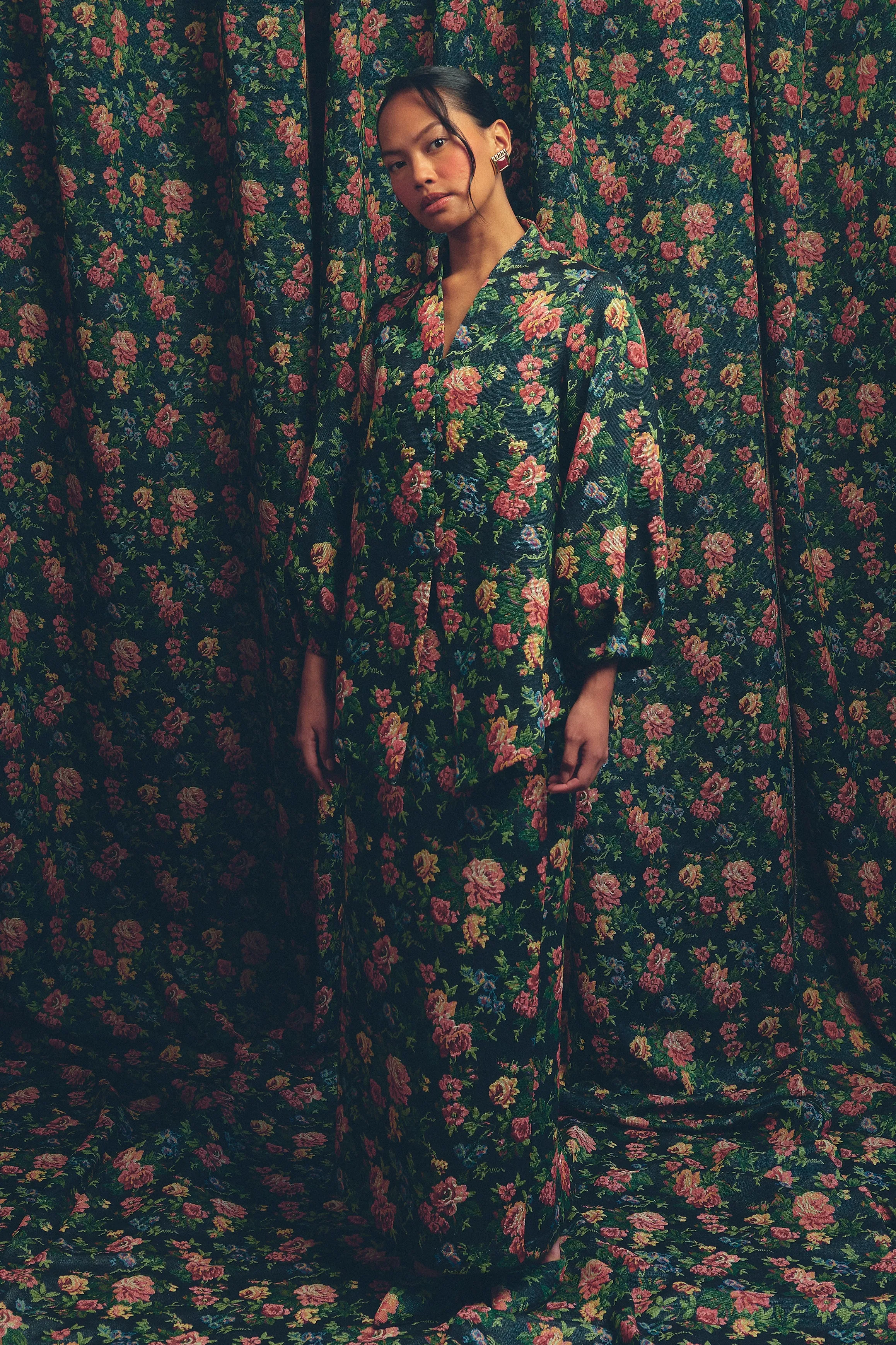 Heritage Brocade Kebaya in Earl Grey