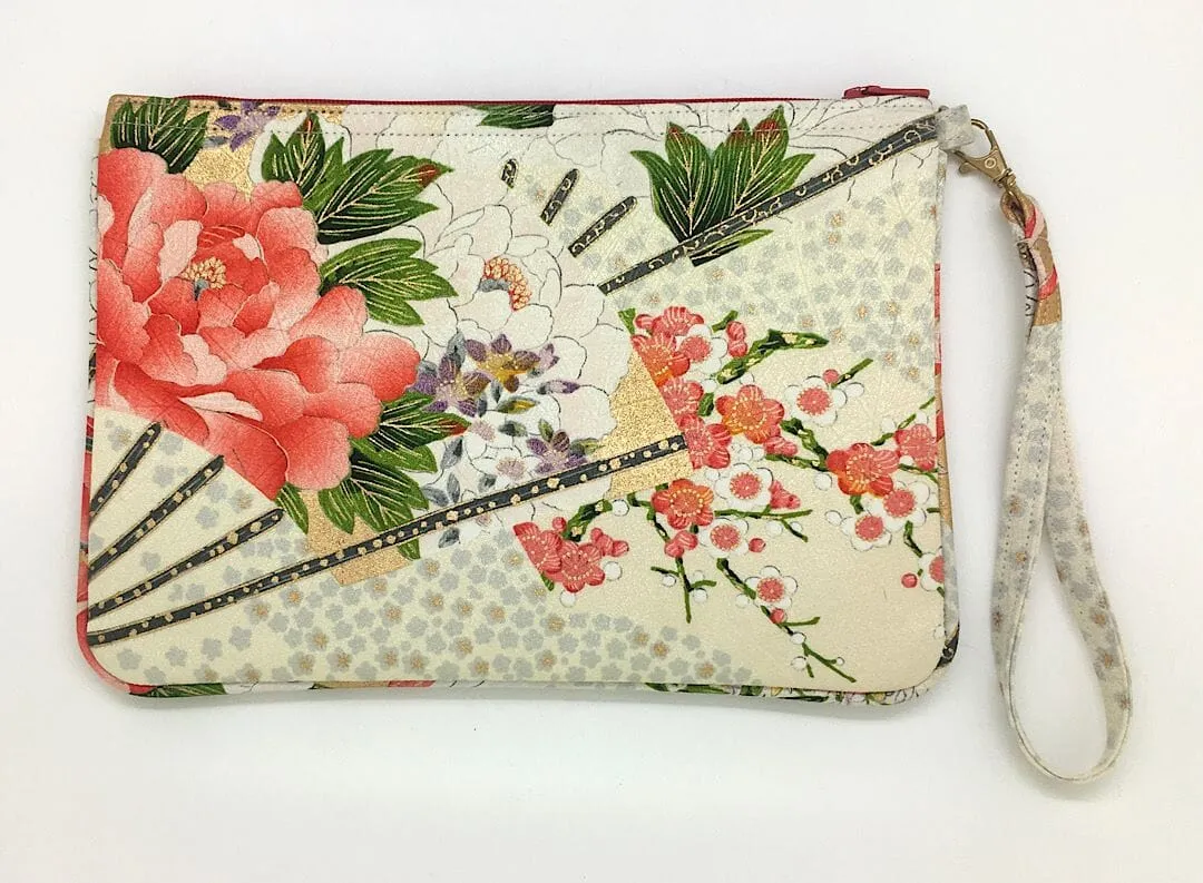 Hidari Wristlet Pouch 5178V