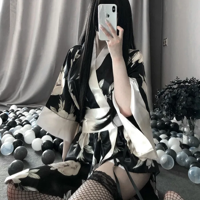 Japanese flower kimono KF81956