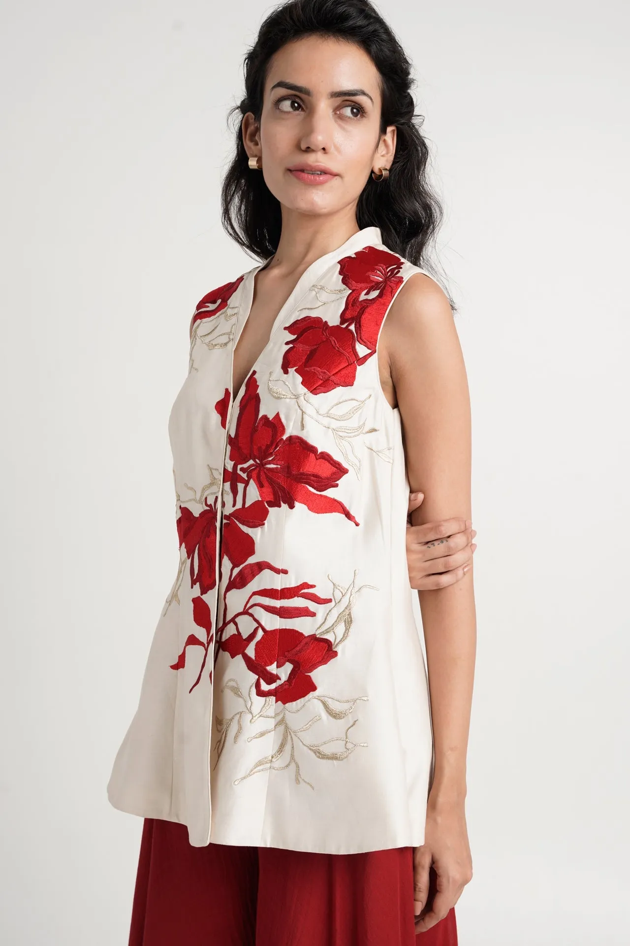 Kubra - Princess-fit Peplum Top   Divided Skirt