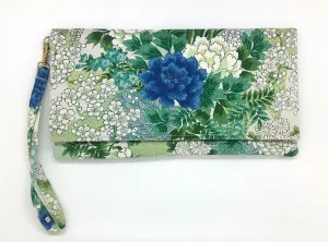 Kuukou Folding Wristlet Clutch 5270G