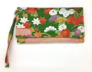 Kuukou Folding Wristlet Clutch 5298D