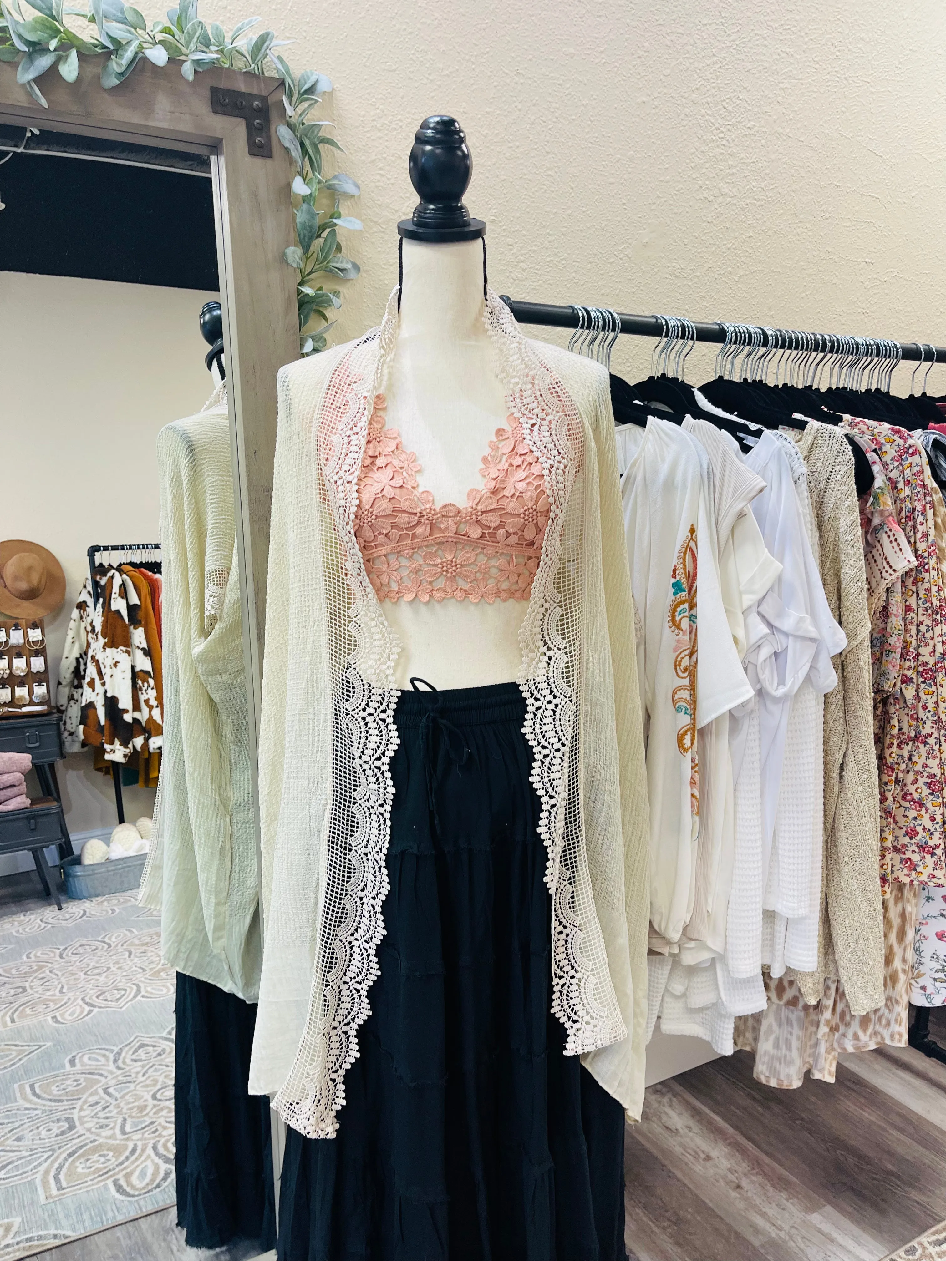 Lexi Vintage Lace Kimono Cream