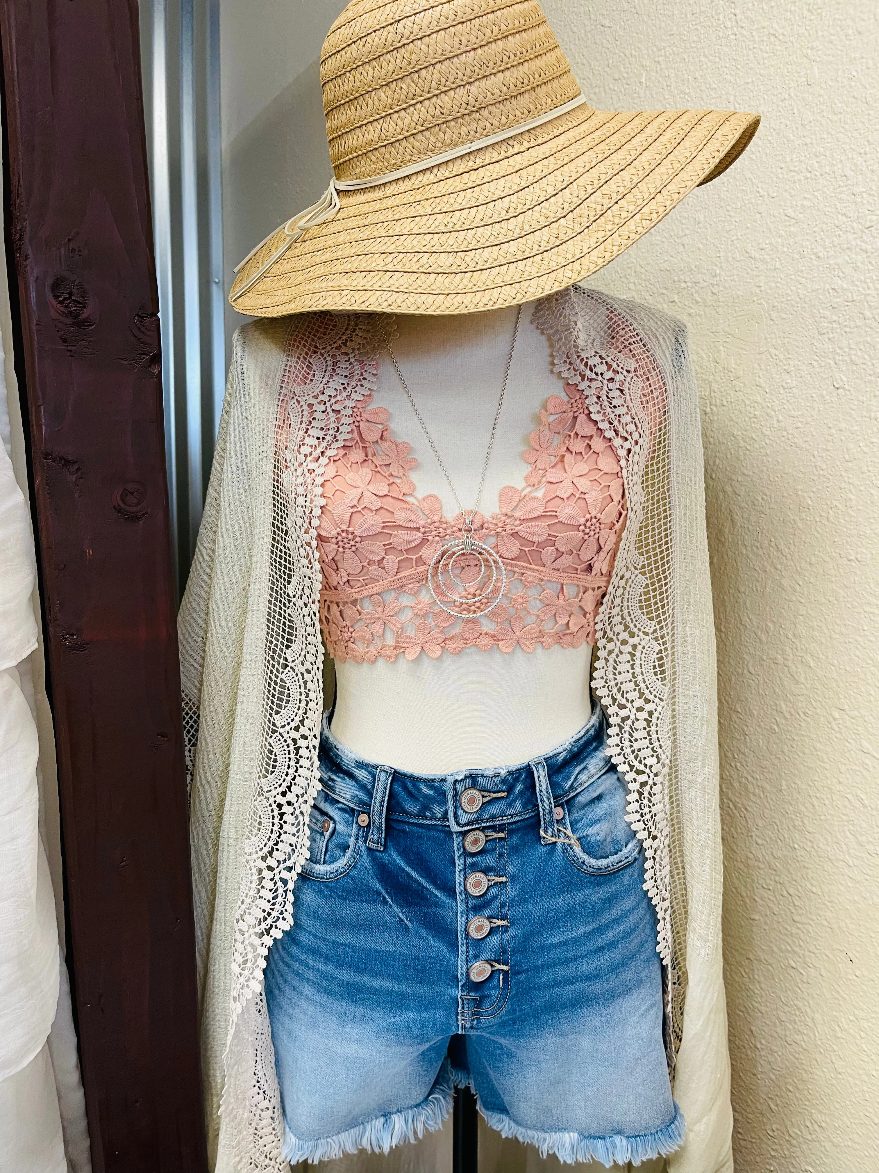 Lexi Vintage Lace Kimono Cream
