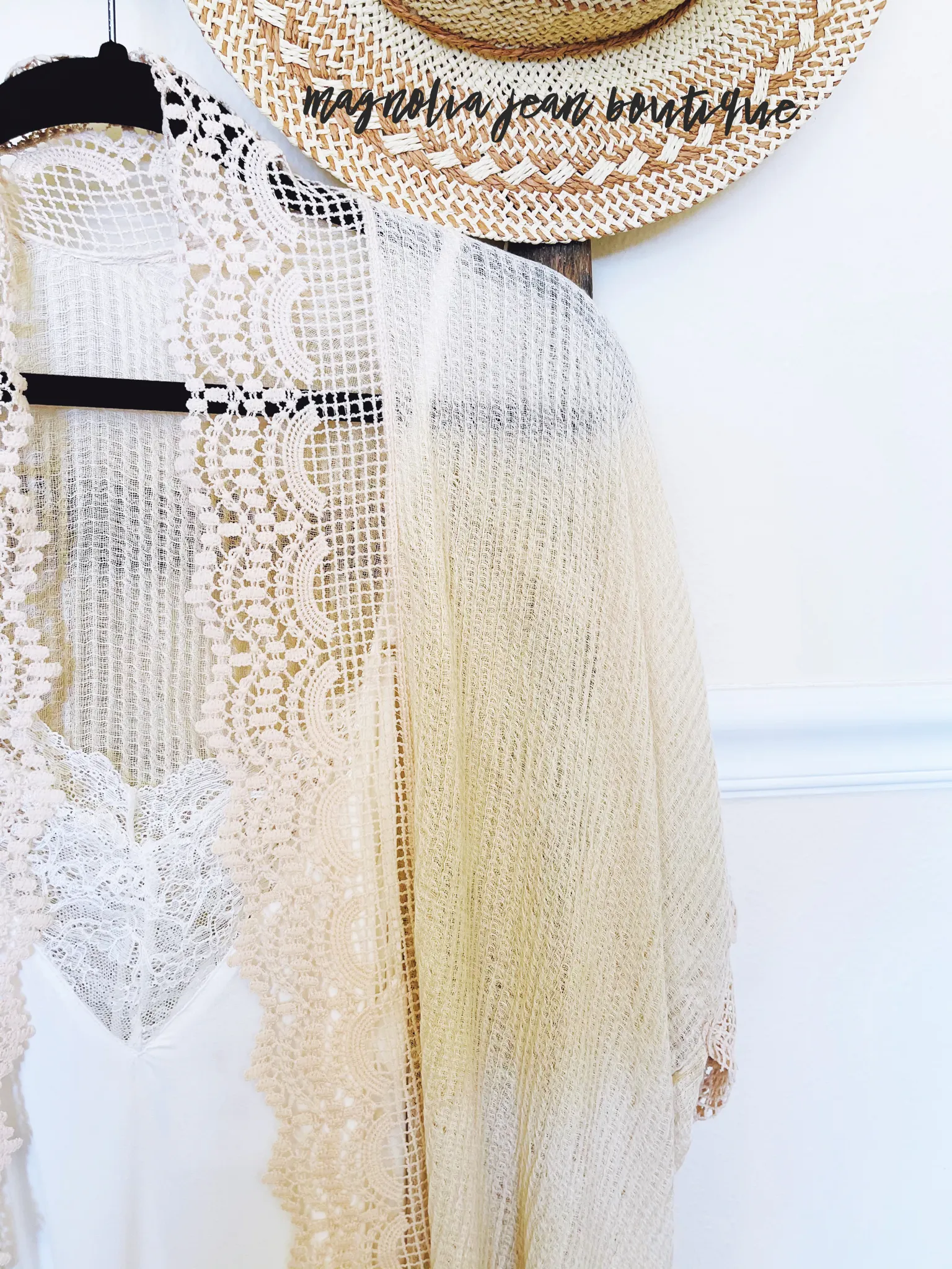 Lexi Vintage Lace Kimono Cream