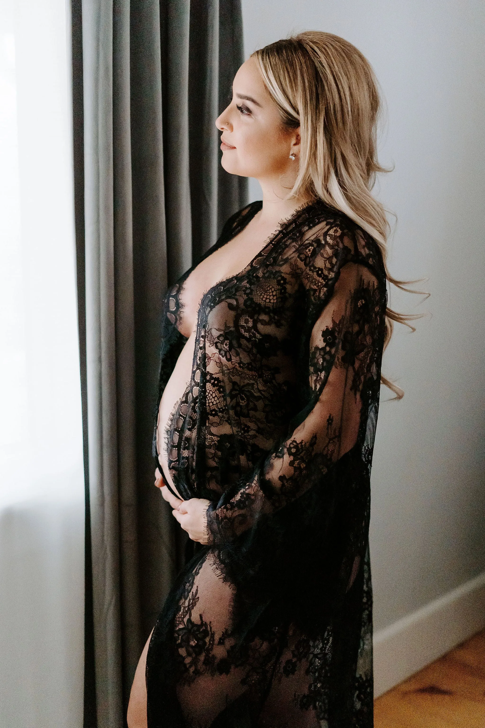 Maternity Black Lace Kimono Robe