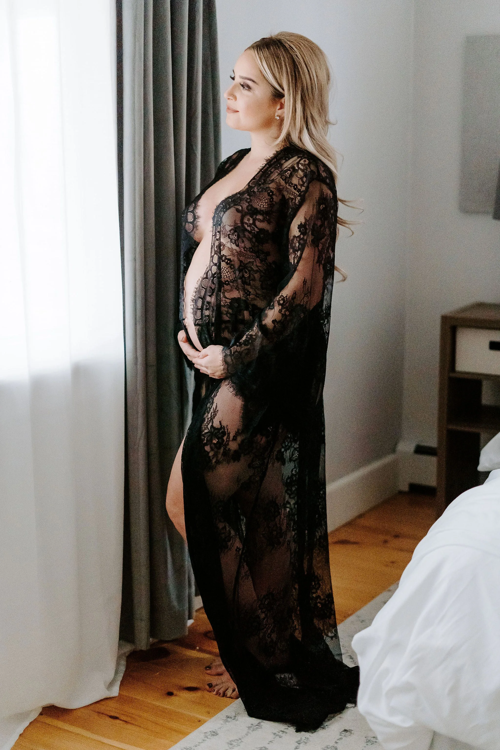 Maternity Black Lace Kimono Robe