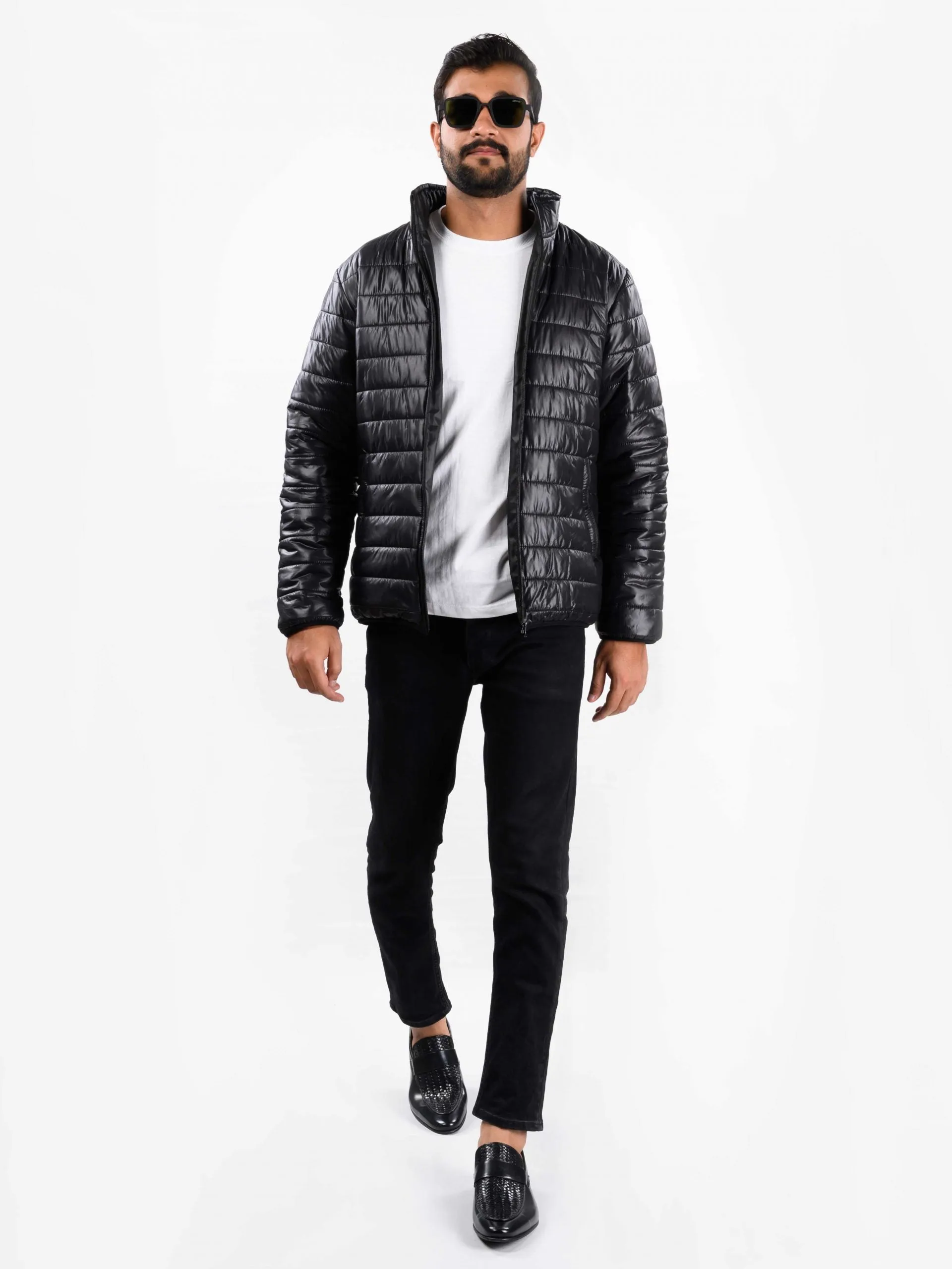 Men black Gillet Puffer full sleeves