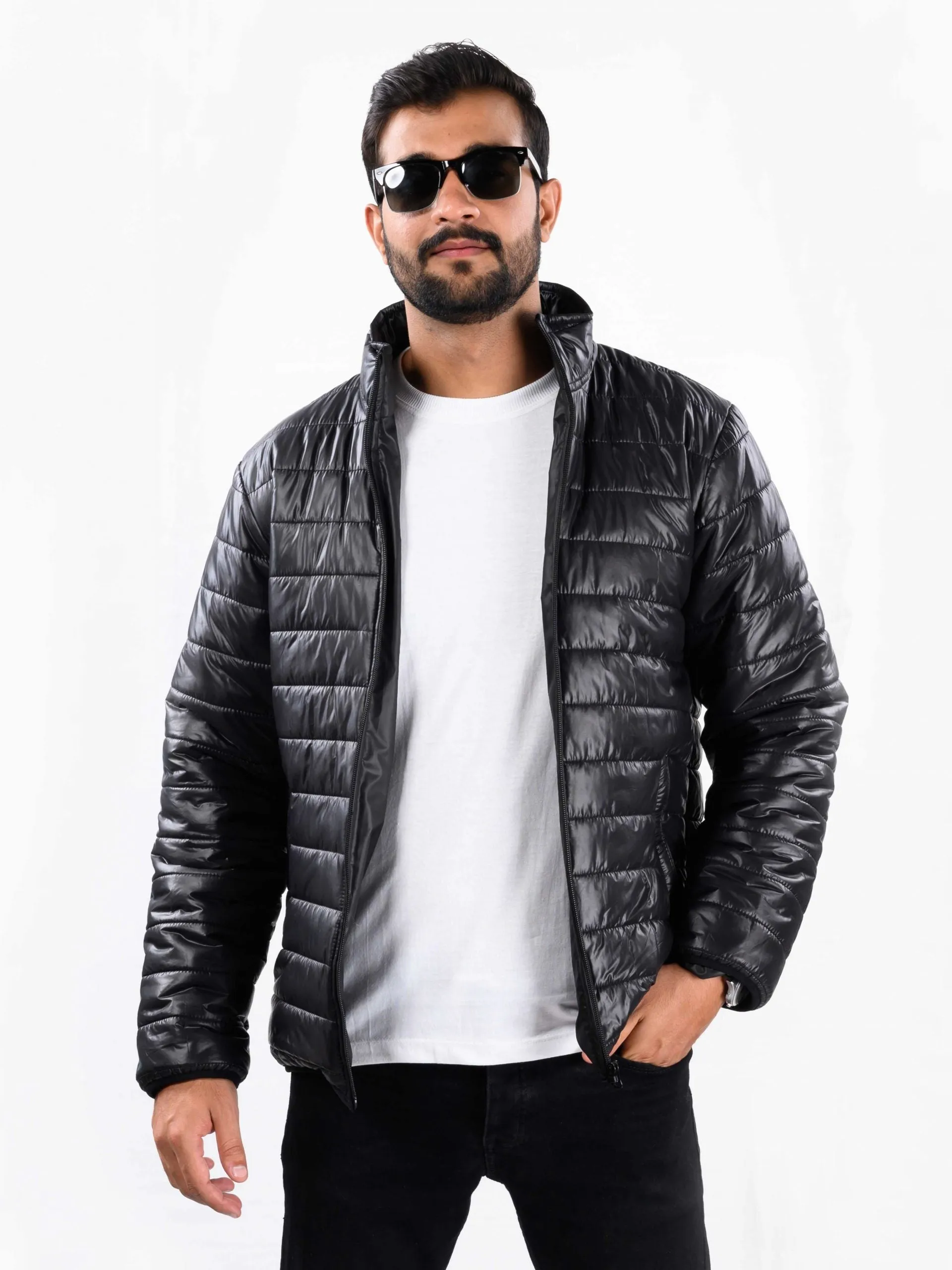 Men black Gillet Puffer full sleeves