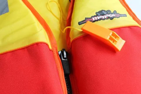 MENACE HERCULES SPORTS LIFE JACKET (Size Options)