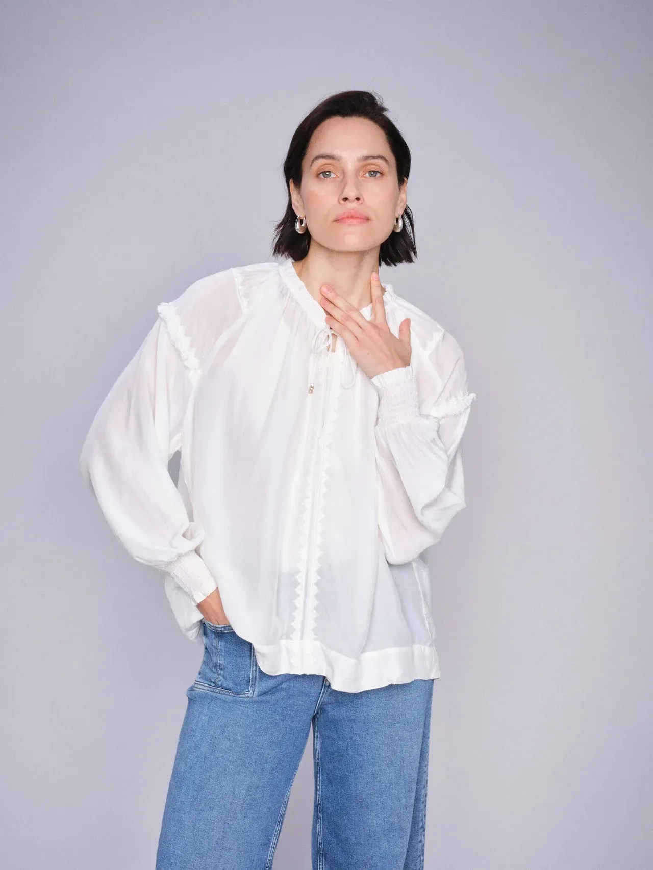 Mosmosh Marb Sansa Emb Balloon Sleeve Blouse