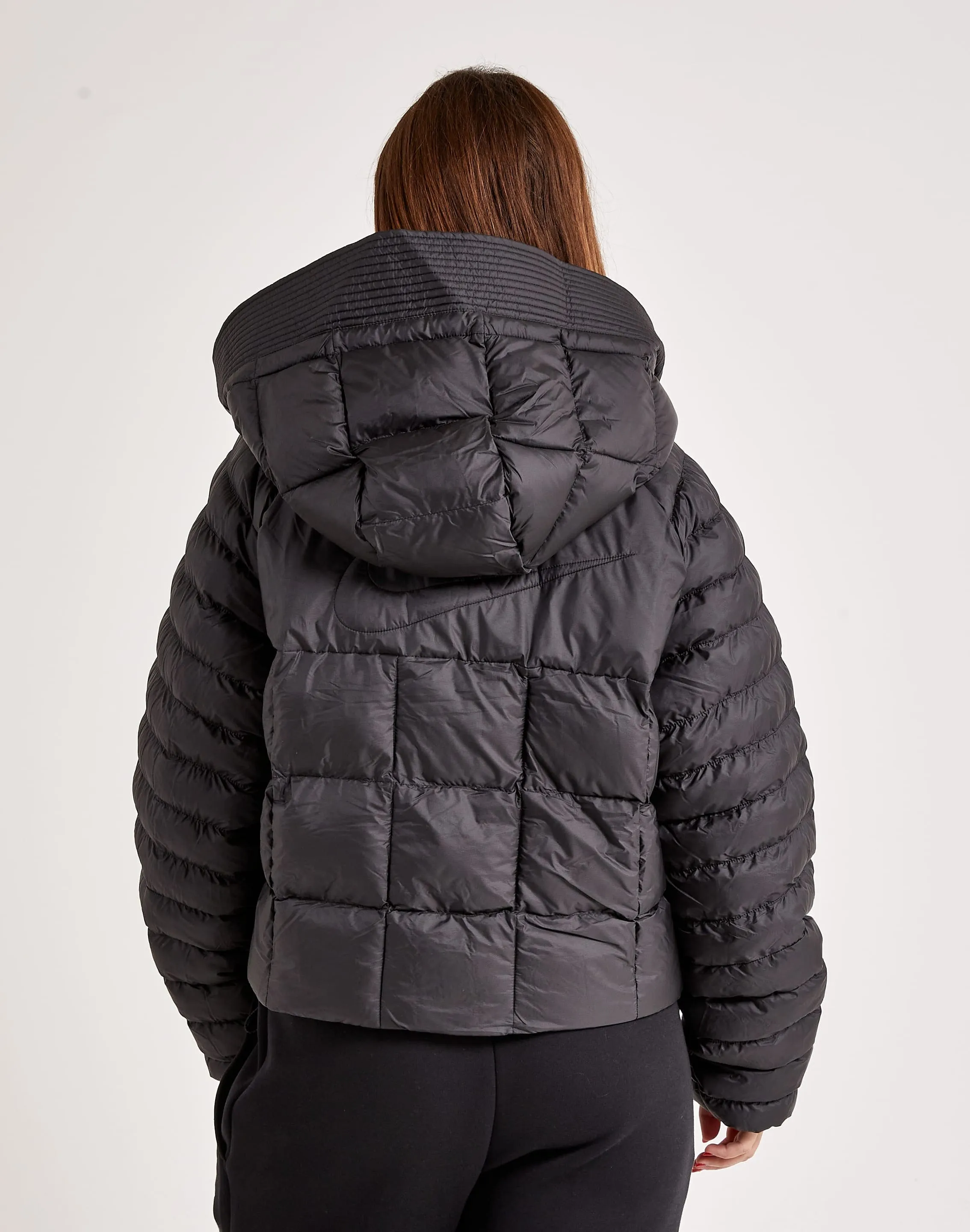 Nike Swoosh Puffer PrimaLoft Hooded Jacket