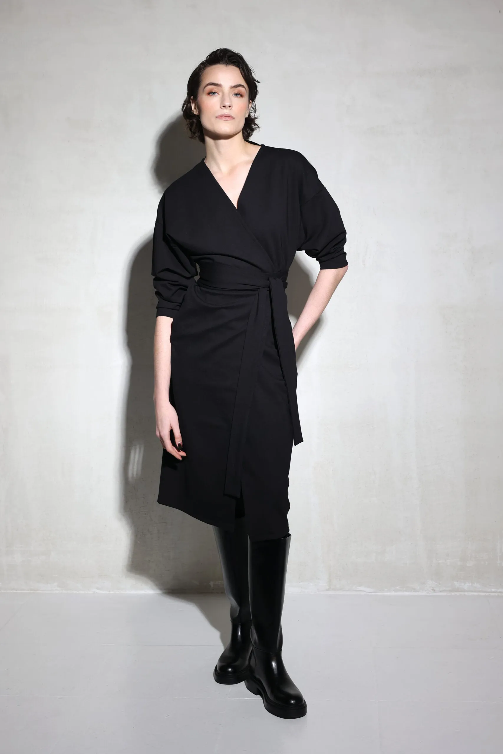 Nola Kimono Dress Black