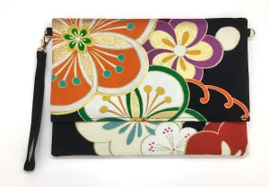 Ookii Kuukou Large Folding Wristlet Clutch 5587K