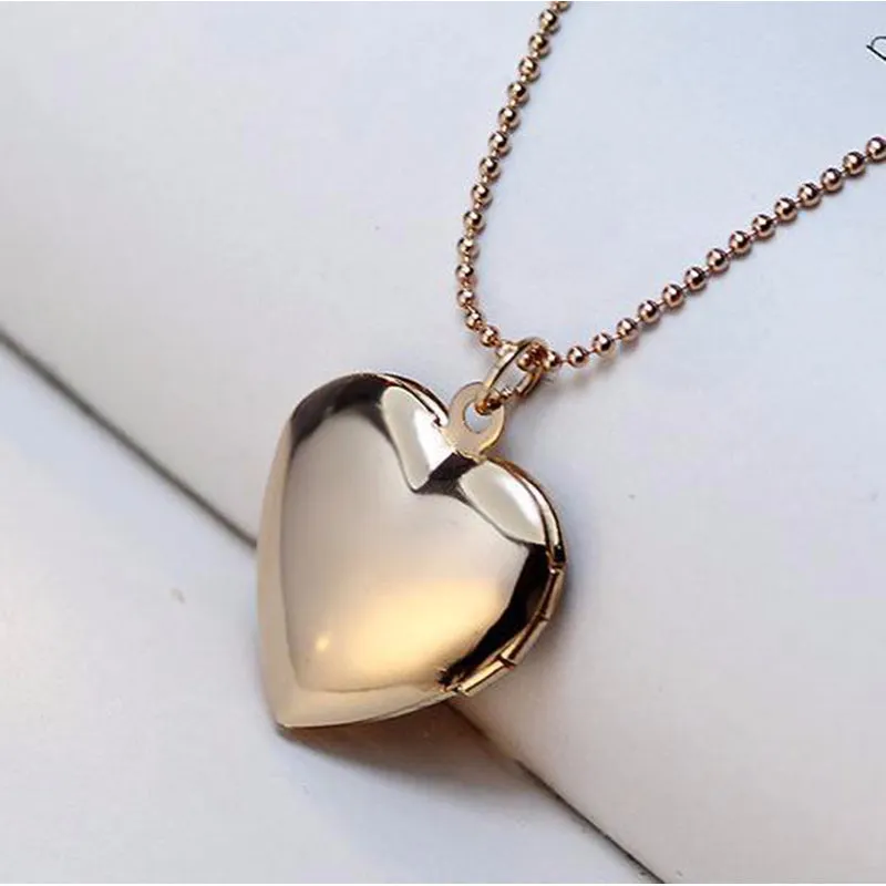 "Cherish in Heart" Locket Paw Print Necklace