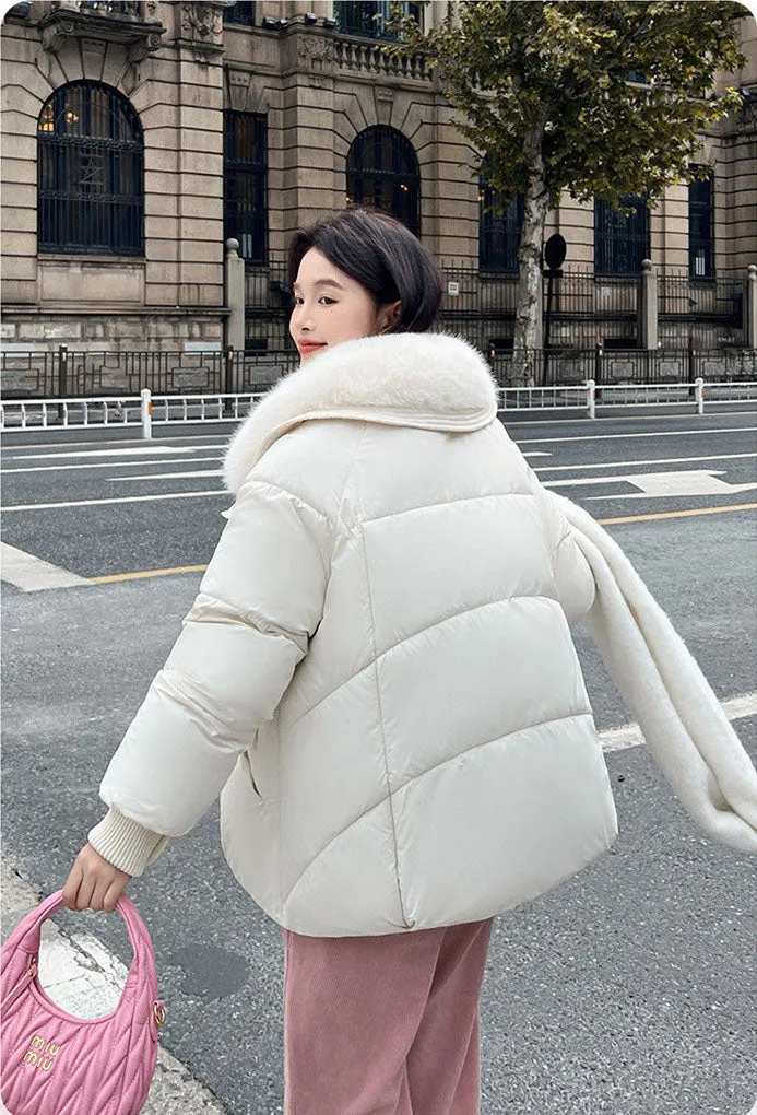 Relaxed-fit Solid Puffer Jacket for Women Featuring a Quilted Design