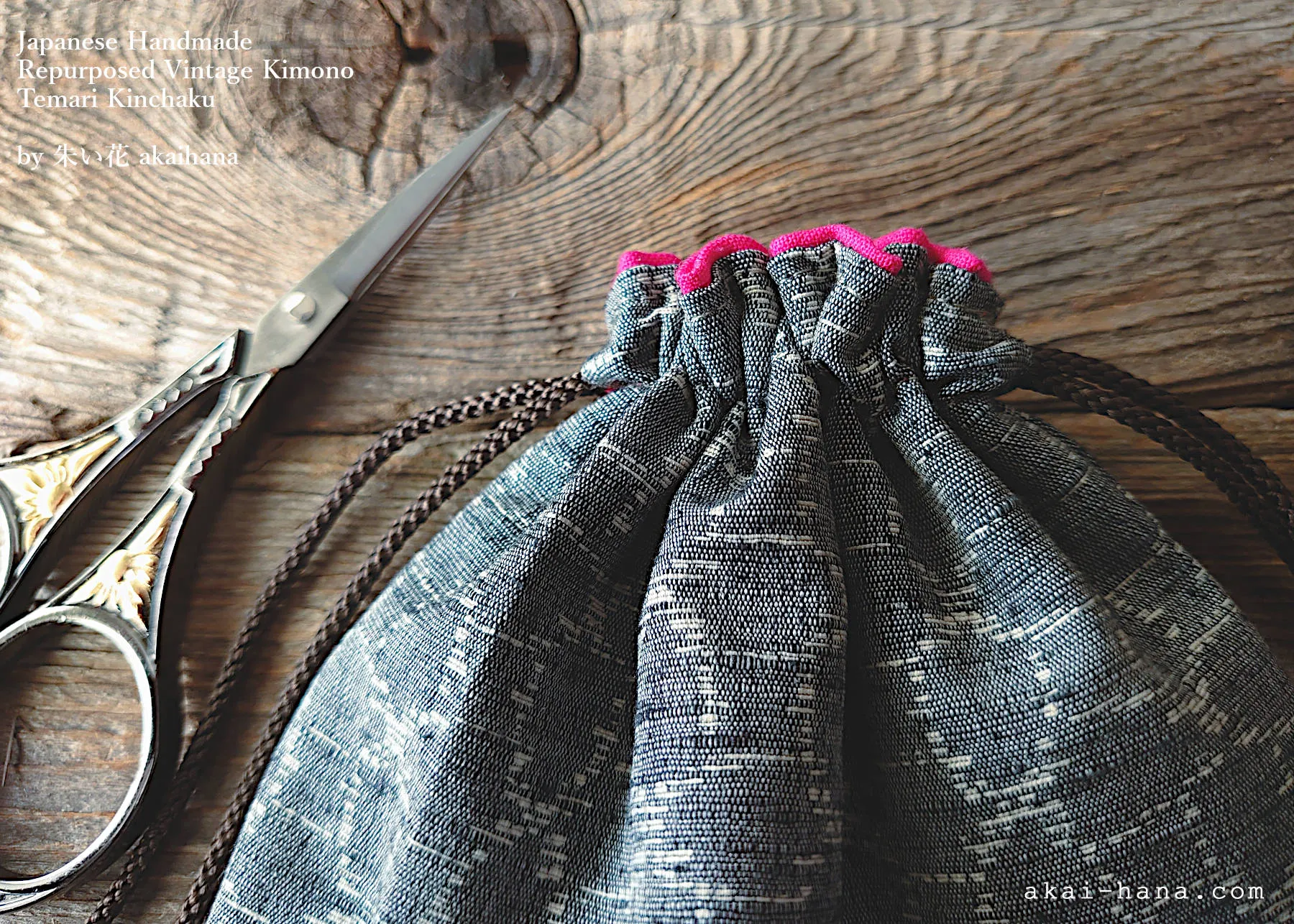 Repurposed Vintage Kimono Temari Kinchaku Purse, tkvk0006