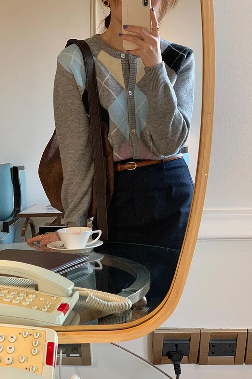 Round Neck Argyle Pattern Cardigan Sweater