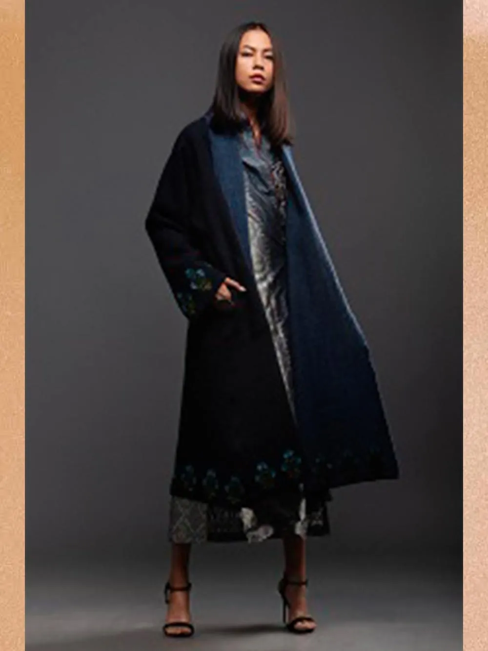 Sanskar by Sonam Dubal - Grey Silk Ikat Long Kimono Dress