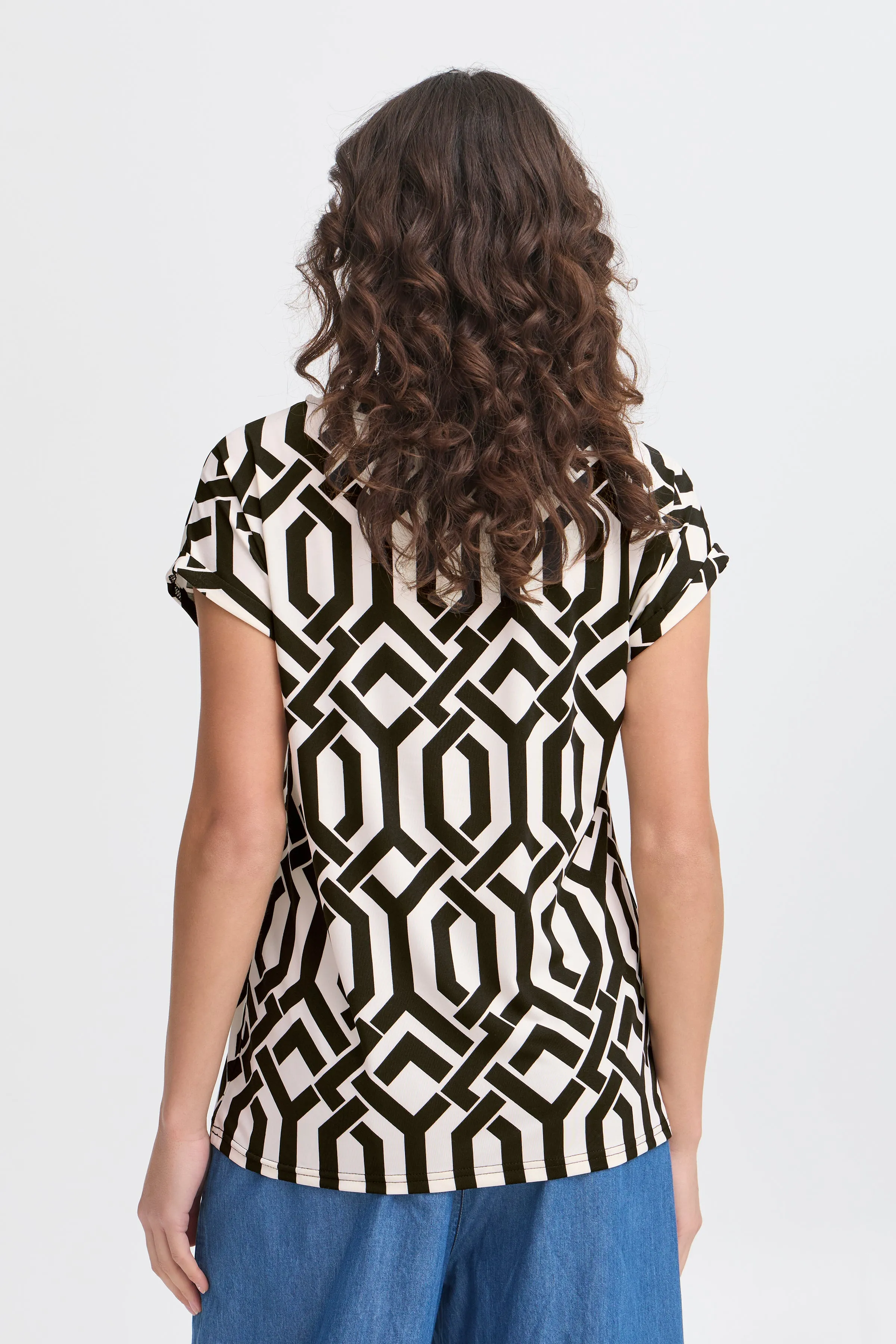 Seen Tee | Whisper White Black