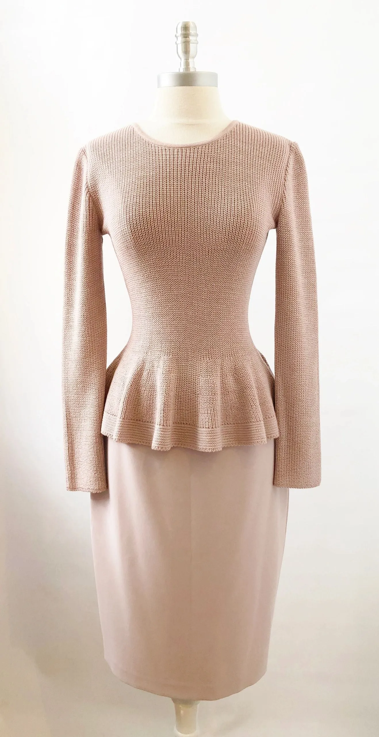 St. John Knit Skirt Set Size 4