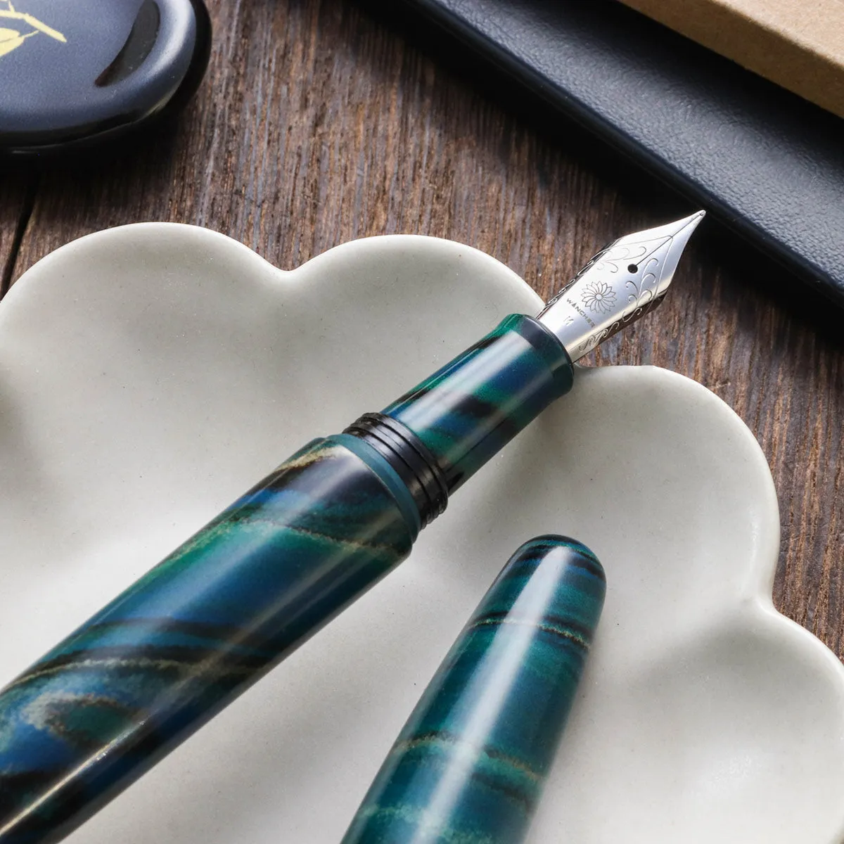 True Ebonite - Marble Green