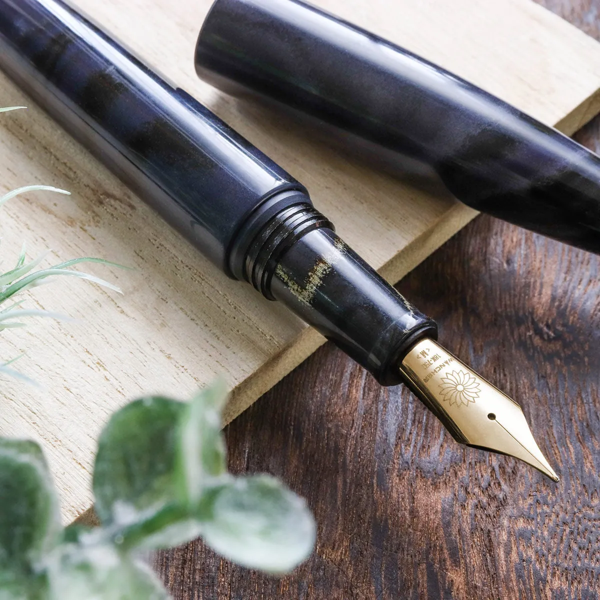 True Ebonite - Marble Purple Gray