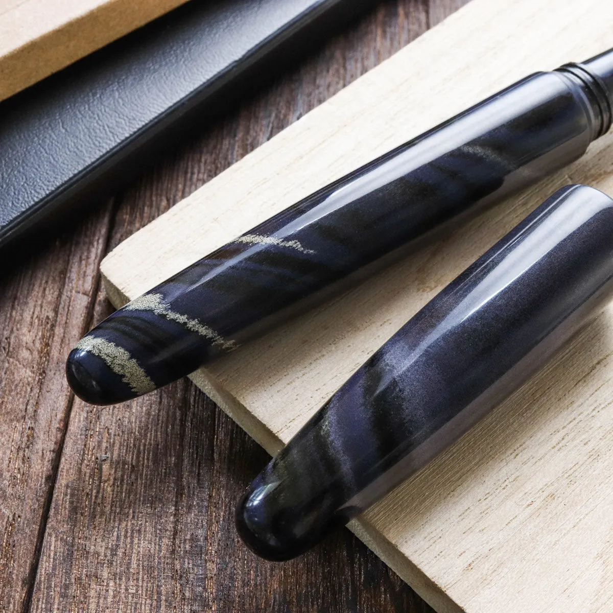 True Ebonite - Marble Purple Gray