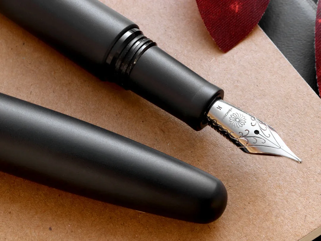 True Ebonite - Matte Black