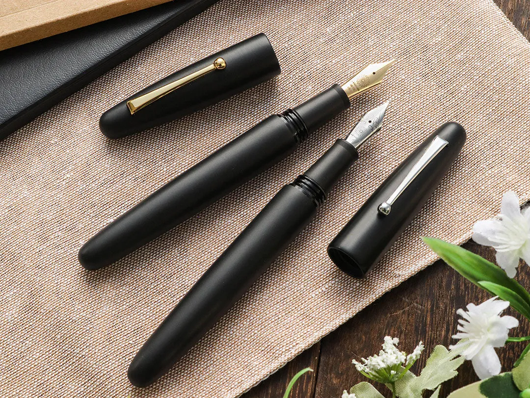 True Ebonite - Matte Black