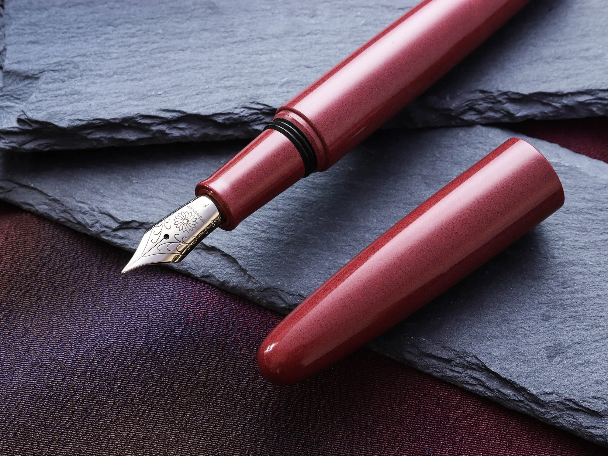 True Ebonite - Sand Red