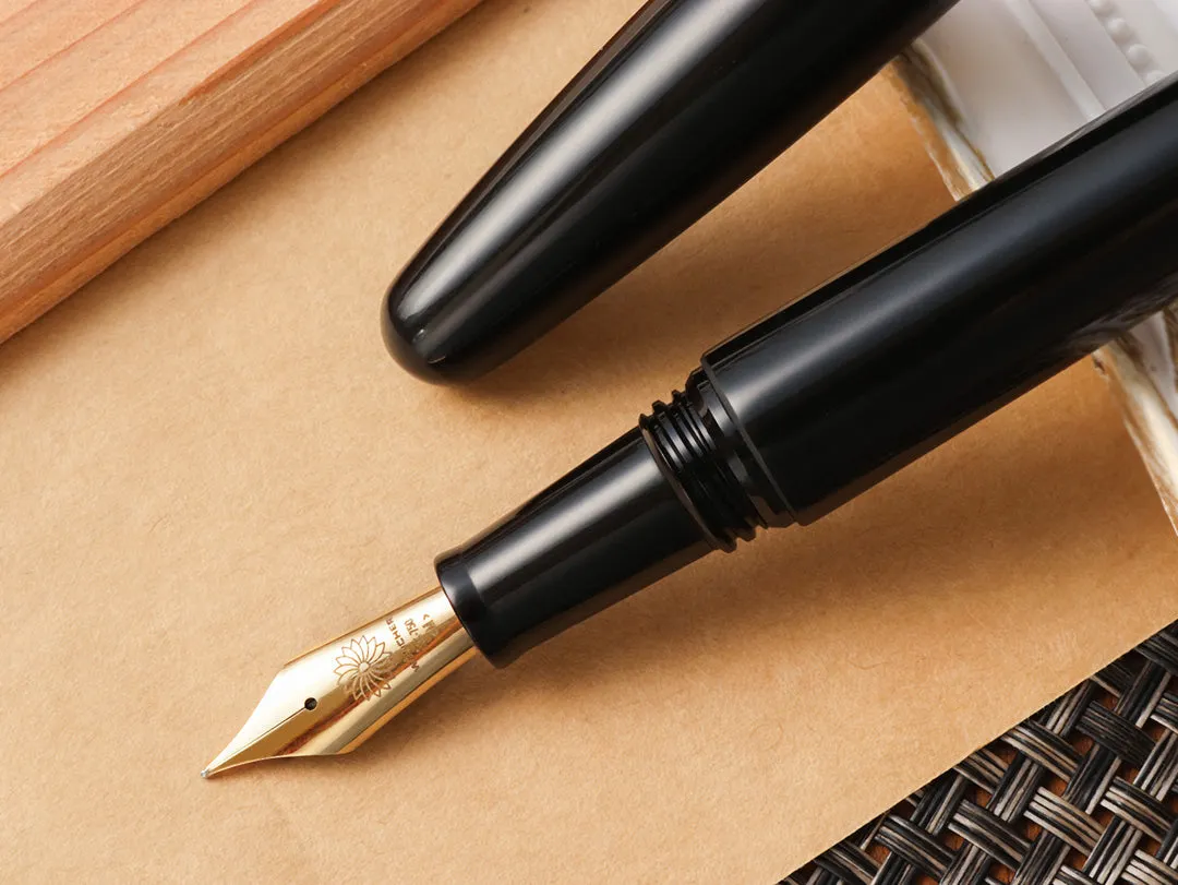 True Ebonite - Silk Black