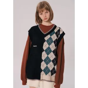 Unisex Dark Academia Vest with Half Argyle Pattern in Black or Red