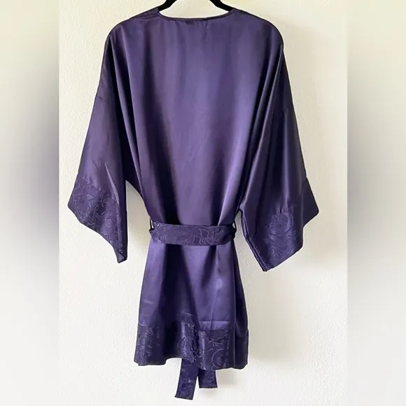 Victoria’s Secret Vintage Gold Label Satin Robe Floral Purple Kimono Sleeve