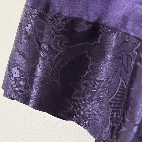 Victoria’s Secret Vintage Gold Label Satin Robe Floral Purple Kimono Sleeve