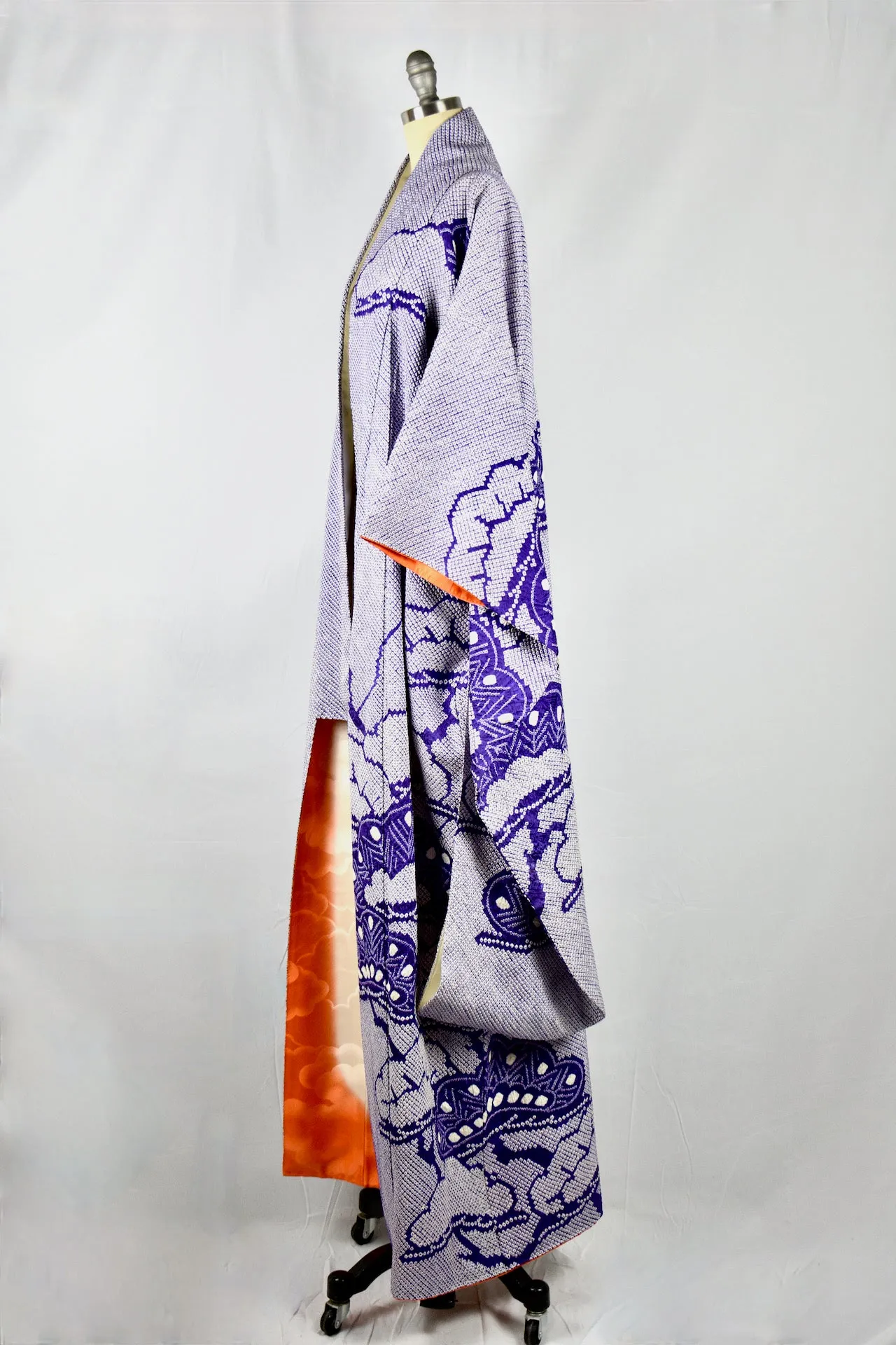 Vintage 1940's Purple Hand Threaded Silk Kimono Wrapper / OS