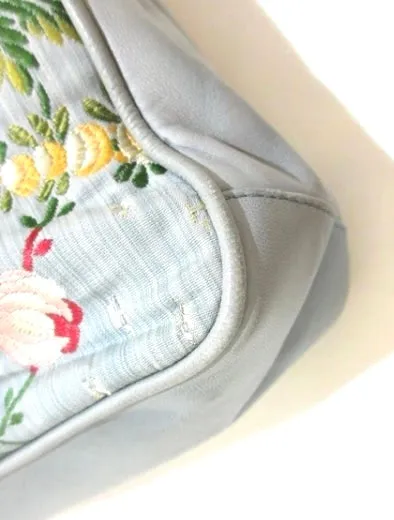 Vintage CHANEL Japanese kimono design jacquard fabric and blue leathers shoulder bag with golden CC charm. One-of-a-kind purse. 0405031re3